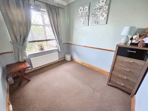 Bedroom- click for photo gallery